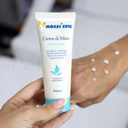 creme de mãos com ingredientes naturais